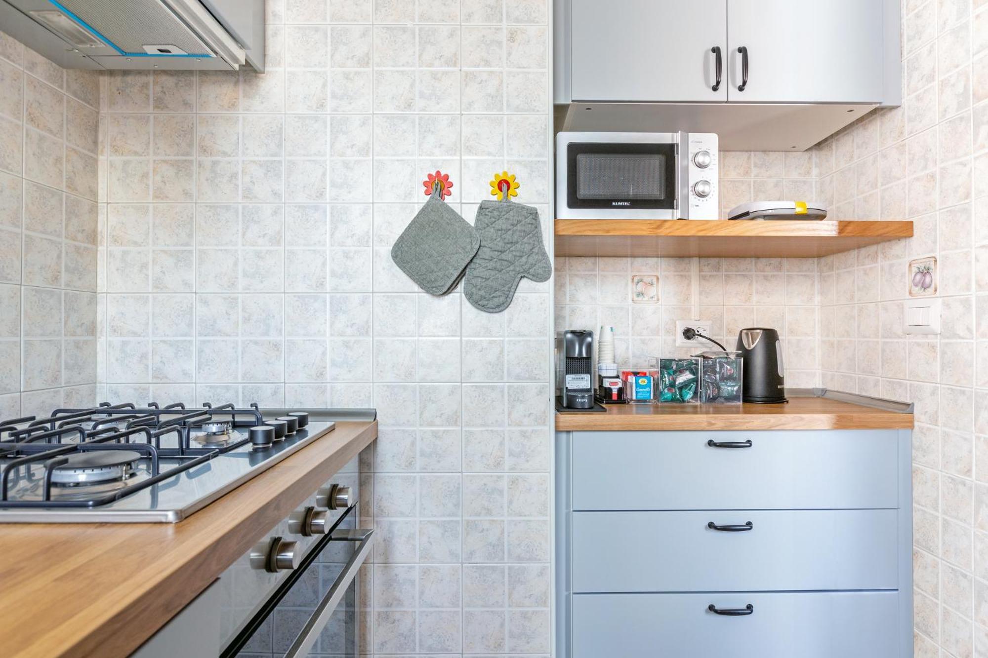 Semesterbostad Stylish & Cozy - 5 Star Location- Balcony - View Rom